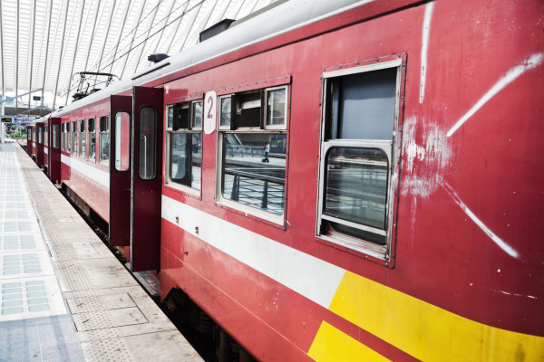 belgische Eisenbahn vor der Abfahrt