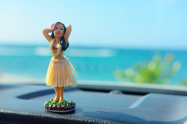 Hawaii road trip – car hula dancer doll