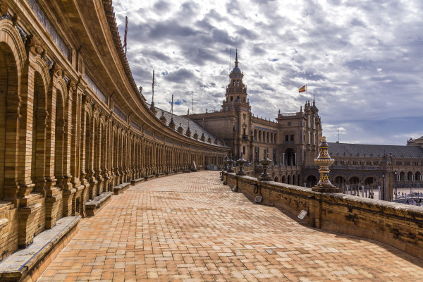 Sevilla – Plaza de Espana Mittelteil mit Balkon