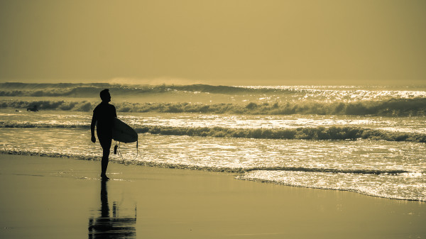 surf en ombres chinoises