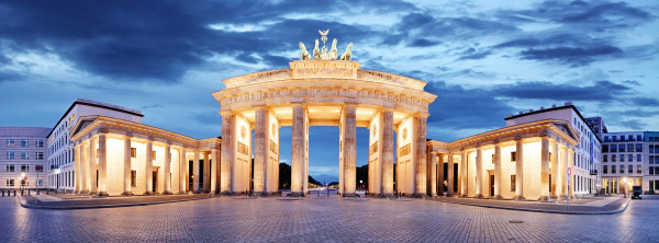 Brandenburg Gate, Berlin, Germany – panorama