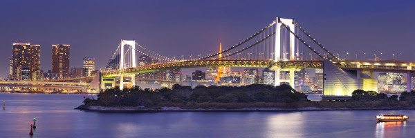 Tokyo Rainbow Bridge in Tokyo, Japan at night